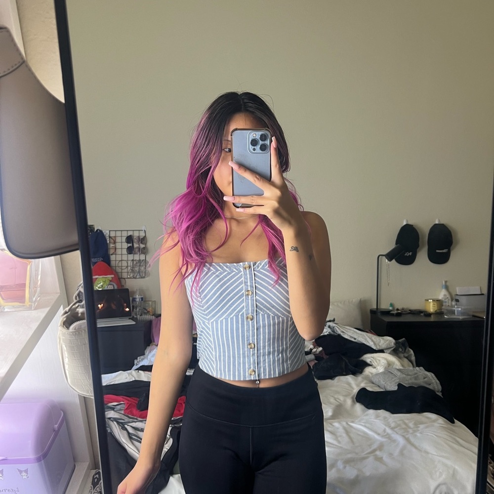 Striped cropped tank top